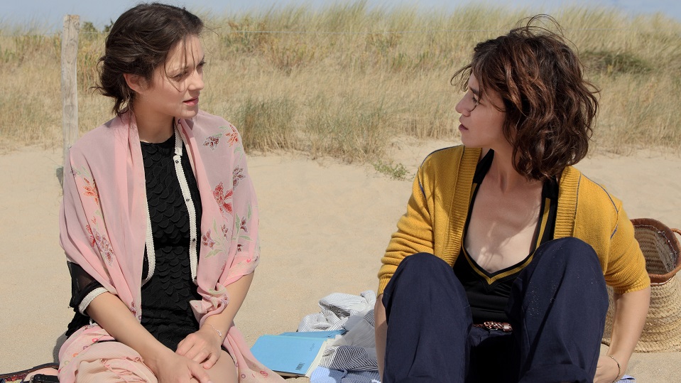 Marion Cotillard e Charlotte Gainsbourg in Ismael's Ghost