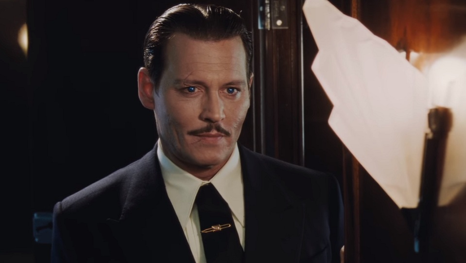 Johnny Depp in Assassinio sull'Orient Express