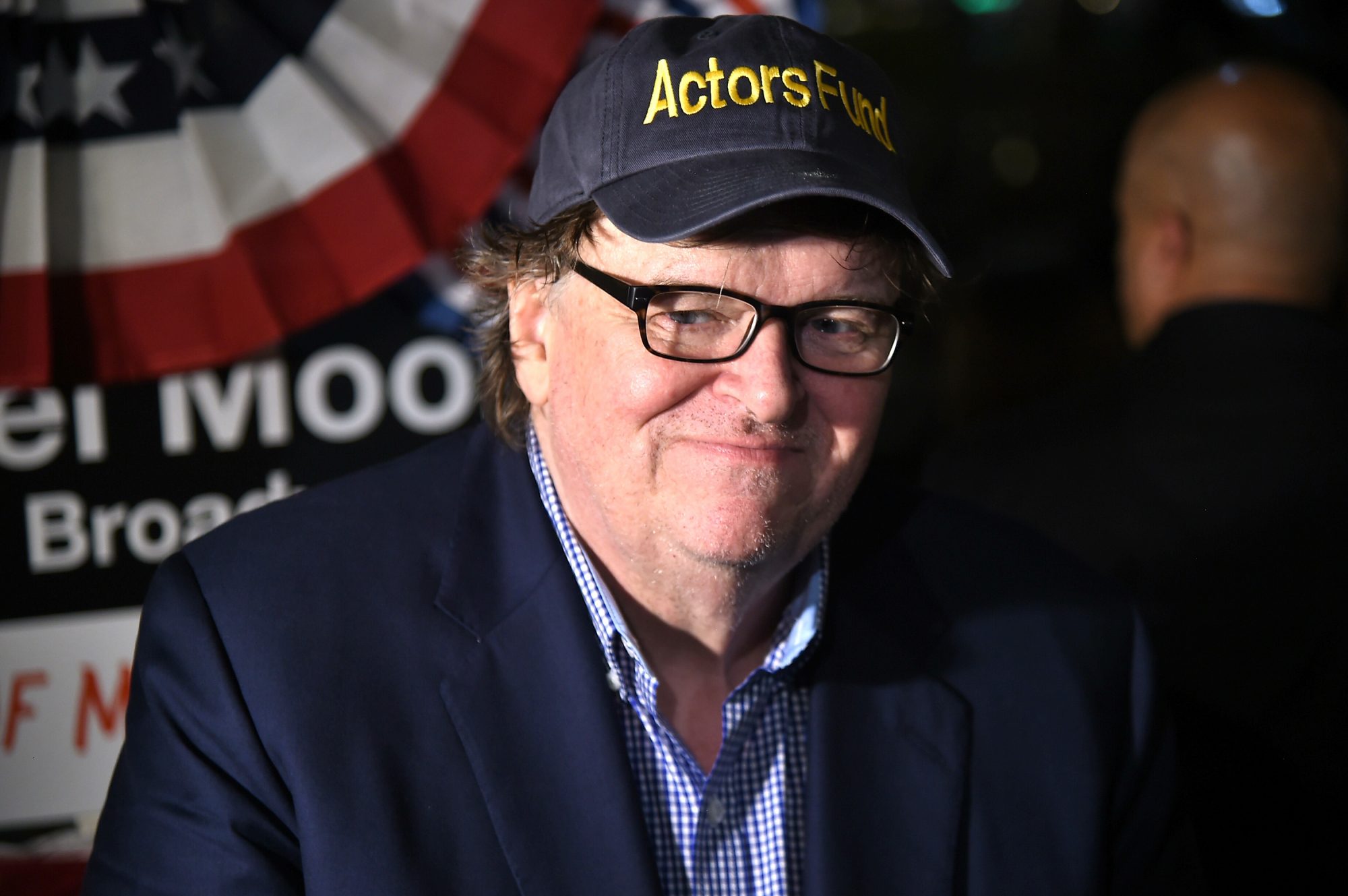 Michael Moore presenta il trailer del suo film su Donald Trump