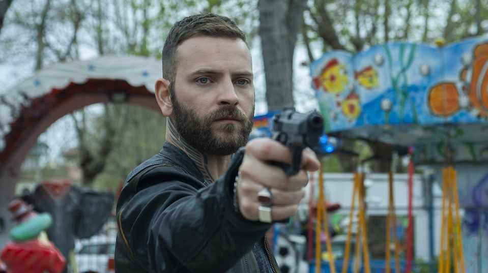 Suburra serie con Alessandro Borghi