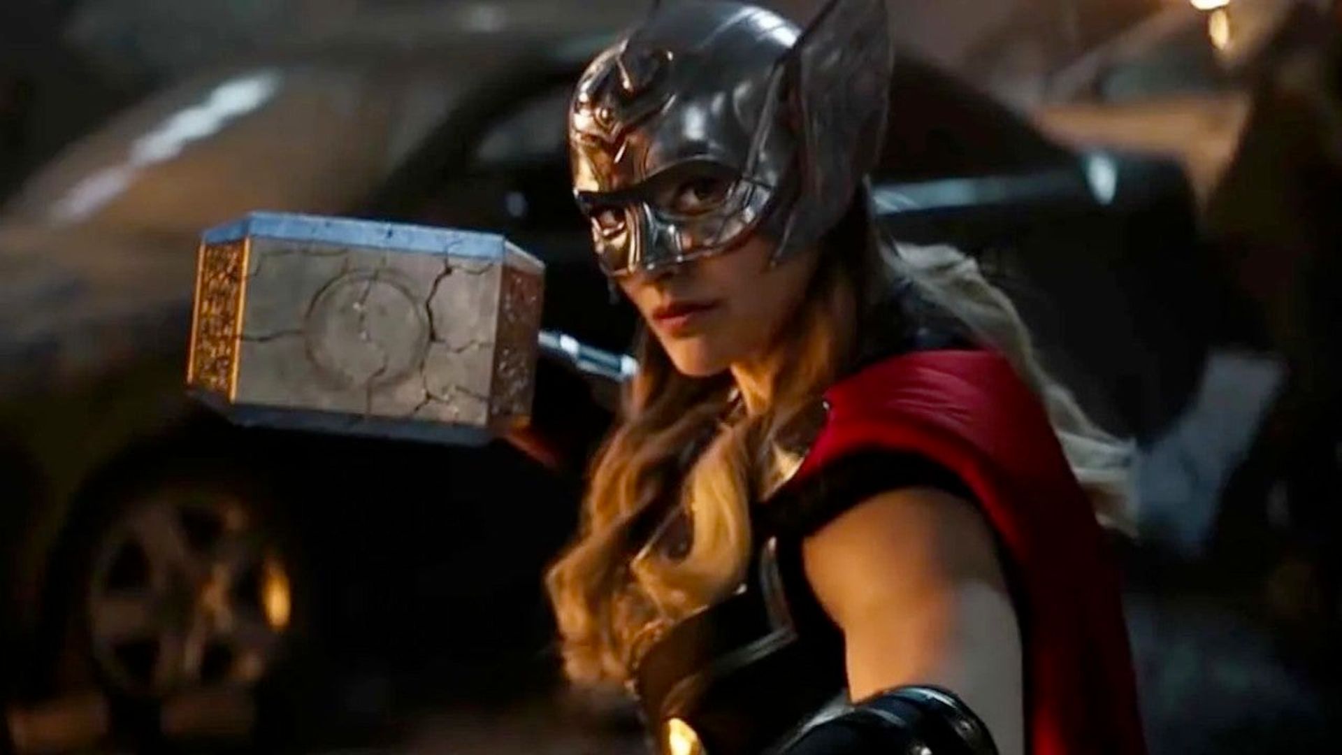 thor love thunder jane foster mjolnir